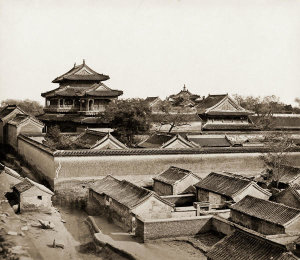 Felice Beato - First view seen in Pekin taken from Anting Gate, 1860